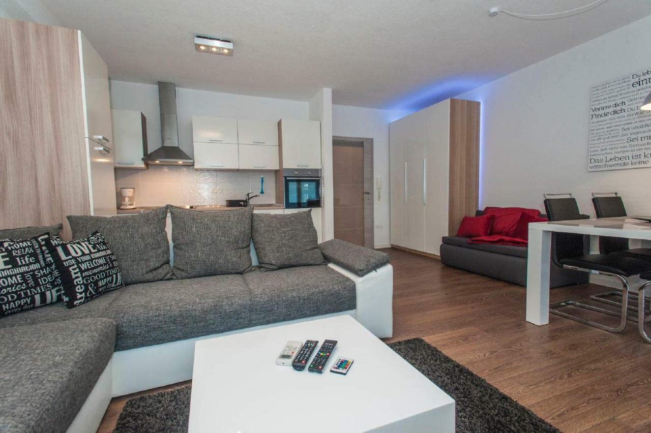 Arena Apartment 5-Stars Premium-Accommodation マカルスカ エクステリア 写真